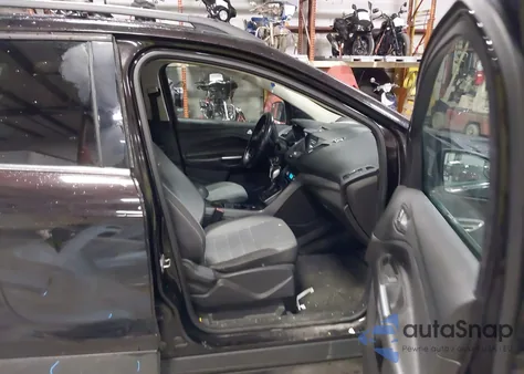 2013 Ford Escape Se z USA, uszkodzony, nr VIN 1FMCU9GX2DUC28097